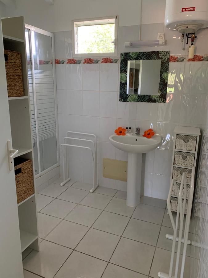 Les Pommes Lianes Daire Deshaies Dış mekan fotoğraf