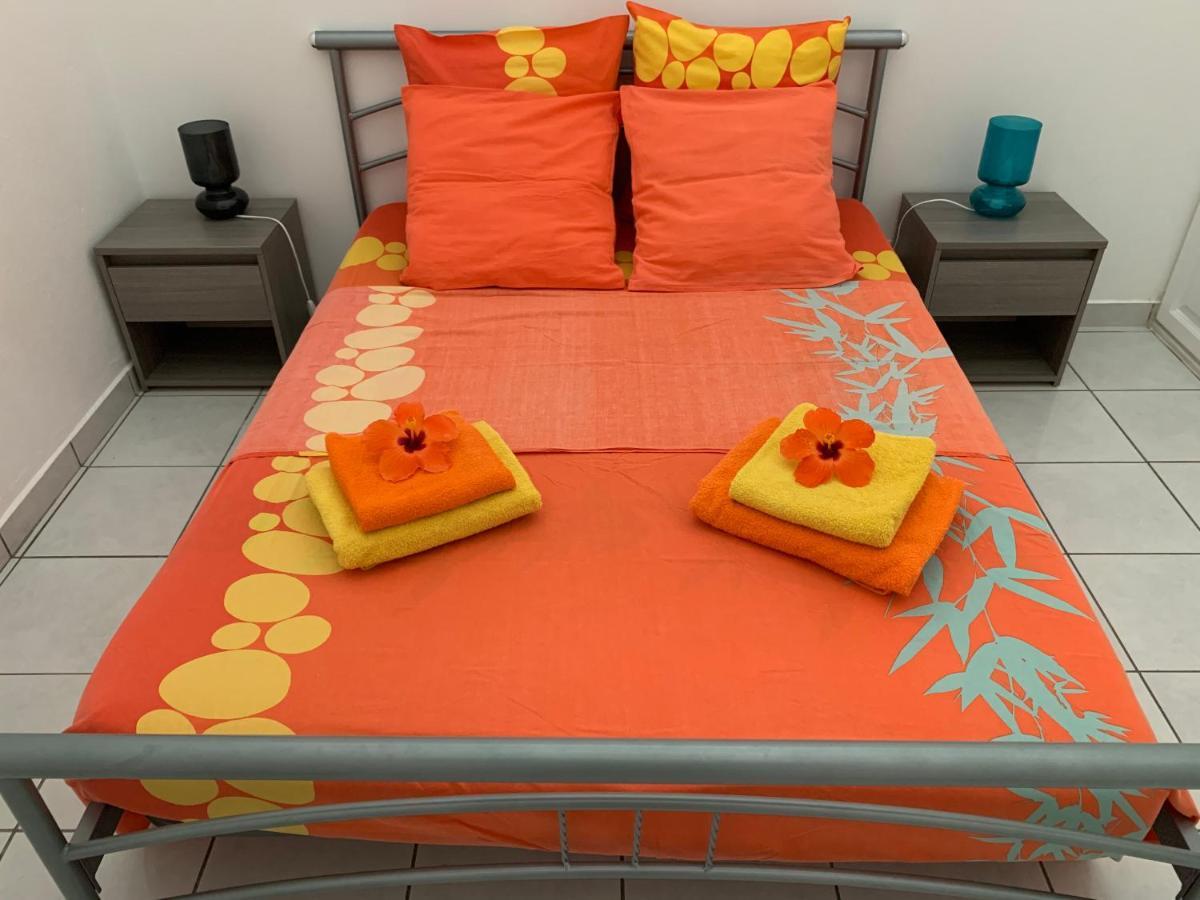 Les Pommes Lianes Daire Deshaies Dış mekan fotoğraf
